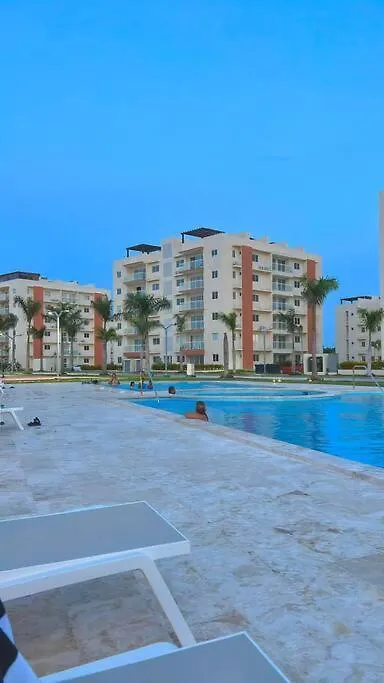 Acogedor Apartamento 2 Hab Con Terraza Pueblo Bávaro Apartman